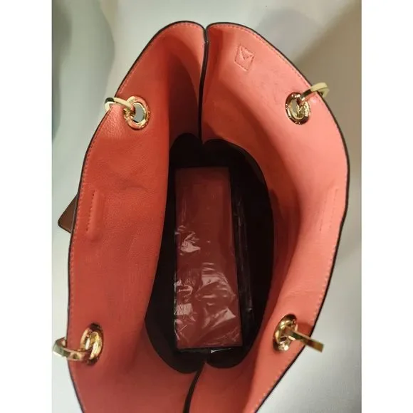 Calvin Klein Novelty PVC Reversible Tote Salmon/Browm Luggage - Picture 4 of 7